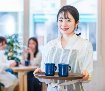 飲食サービス業